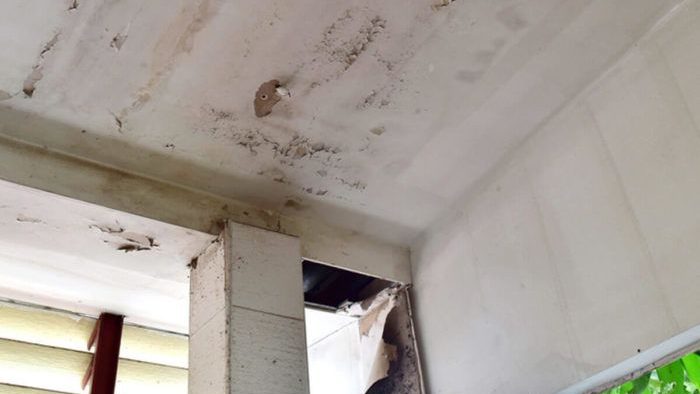 for the girl with freckles on her&nbsp;face